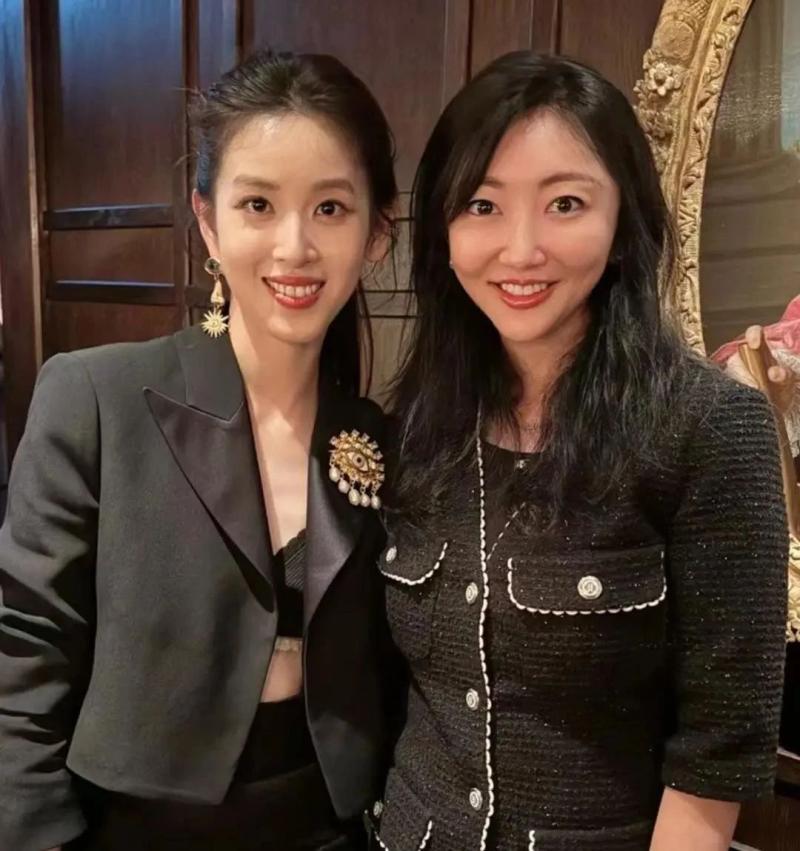 清华校友-800.jpg